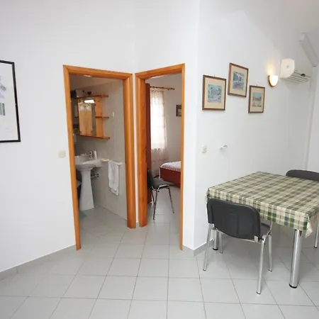 Apartment 3451c