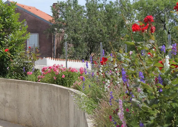 3451c Apartament Nerezine