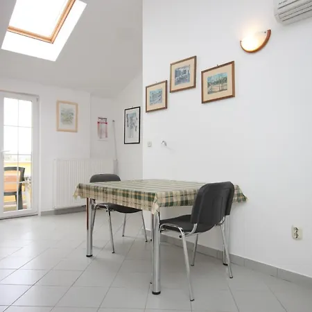 Apartment 3451c Nerezine